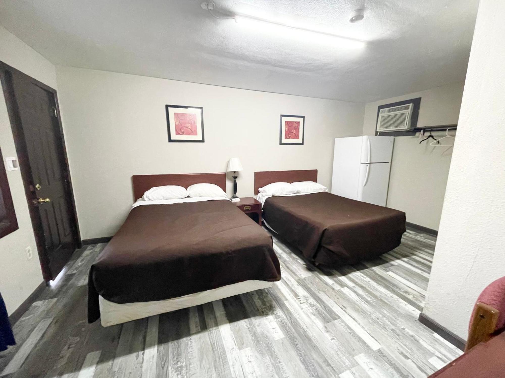 Azure Sky Motel Fort Scott Dış mekan fotoğraf